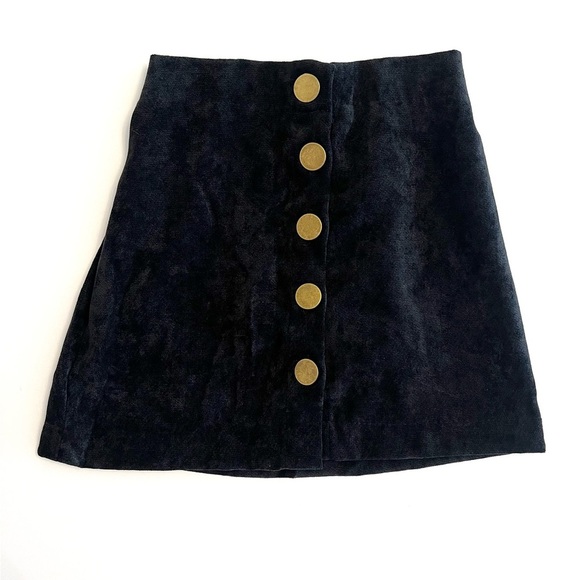 Other - Elegant Girls 2T Black Skirt with Gold Buttons, Like New